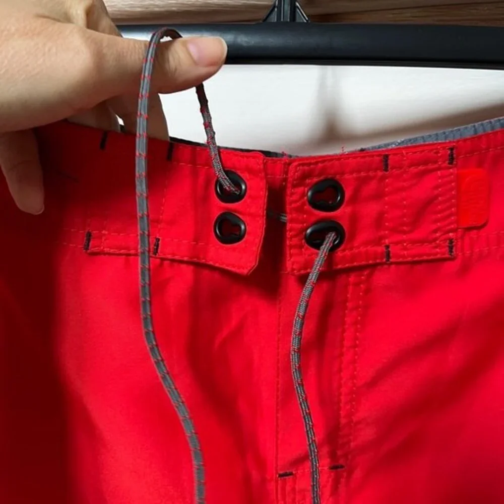 The North Face Silicone Printed Swim Shorts in Red 32 NWOT